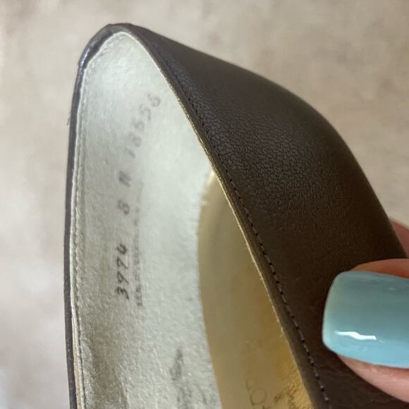 Vintage Taupe Leather Flats 80s Gold Ring Hardware Pointed Toe Retro Classic - Picture 4 of 12